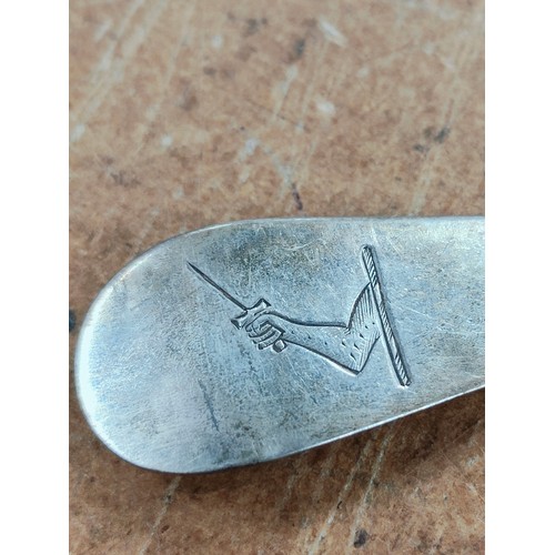 295 - POSSIBLY IRISH PROVINCIAL SILVER FISH SLICE