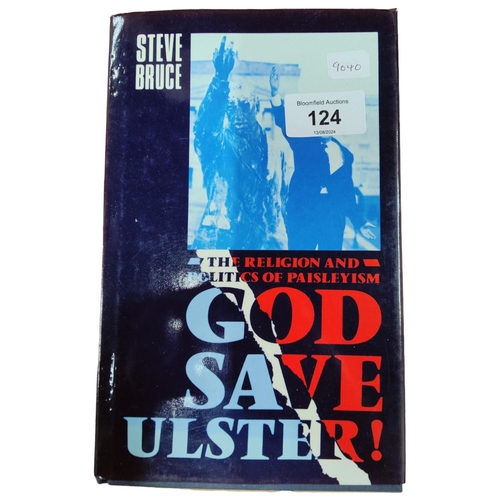 124 - BOOK - GOD SAVE ULSTER