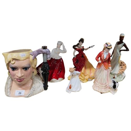 26 - QUANTITY OF FIGURES TO INCLUDE 5 X ROYAL DOULTONS AND A LARGE ROYAL DOULTON 'MAE WEST' CHARACTER JUG