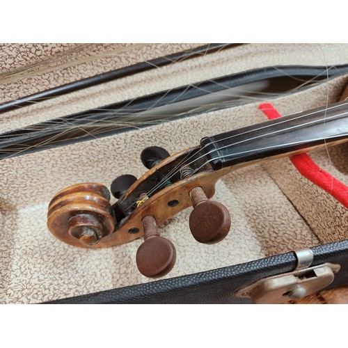 110 - VIOLIN & CASE