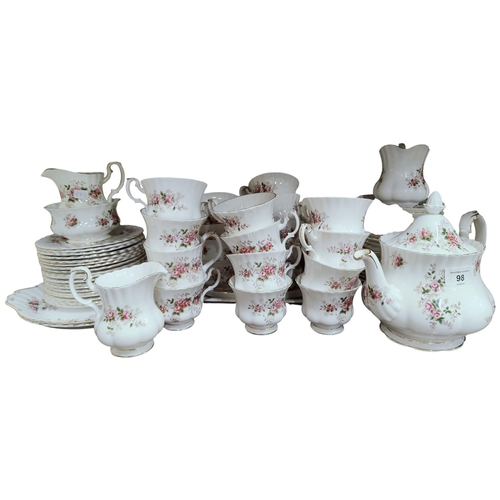 98 - LARGE QUANTITY ROYAL ALBERT LAVENDER ROSE CHINA TEA SET