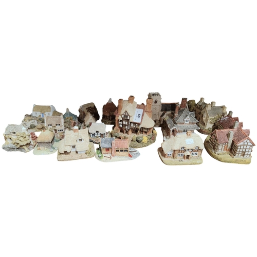 99 - SHELF LOT OF LILLIPUT LANE COTTAGES