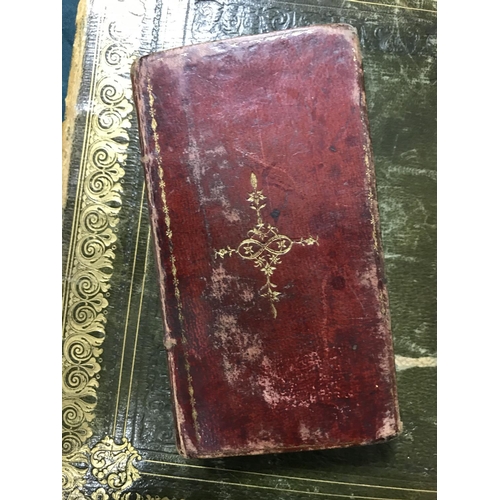 190 - Common Prayer, English. The Book of Common Prayer, Stereotype Edition, contemporary crimson straight... 