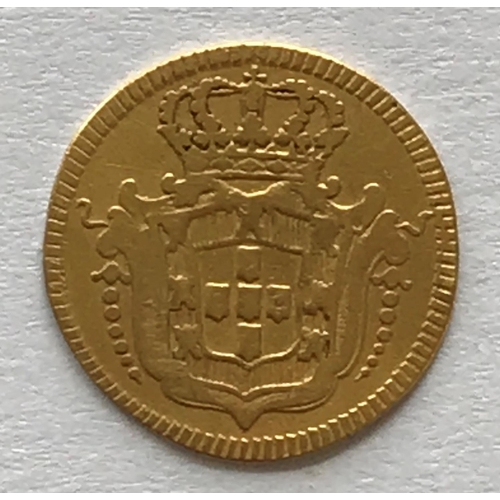 1213 - A PORTUGUESE JOHN V GOLD HALF ESCUDO. A gold half escudo (800 Reis) coin dated 1725. c1.6g