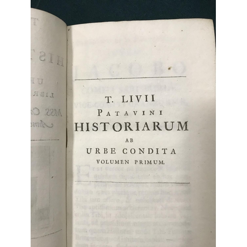 298 - Livius, Titus. Historiarum ab Urbe Condita, 6 volumes, engraved title vignette to volume one, contem... 