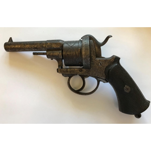 418 - A CONTINENTAL PIN FIRE REVOLVER. With a 9.5cm barrel with decoratively engraved six shot chamber, pi... 