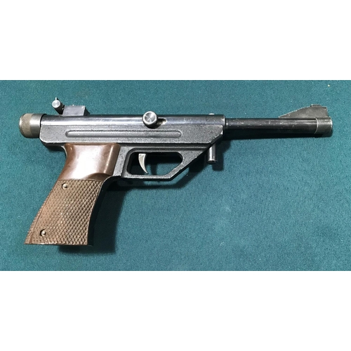 491 - A HAMMERLI AIR PISTOL AND SIMILAR CROSMAN AIR PISTOL. A Hammerli Single Model D.Cal. 4.5/.177 CO2 Pi... 