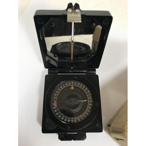 683 - A SECOND WORLD WAR MILITARY COMPASS. A bakelite compass 'Compass Magnetic Marching Mark 1.' by T.G. ... 