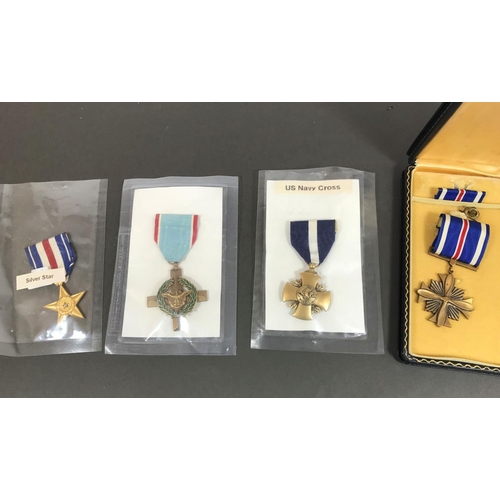 881 - A U.S. DISTINGUISHED FLYING CROSS AND OTHER SIMILAR AWARDS. Four U.S. Medals comprising Distinguishe... 