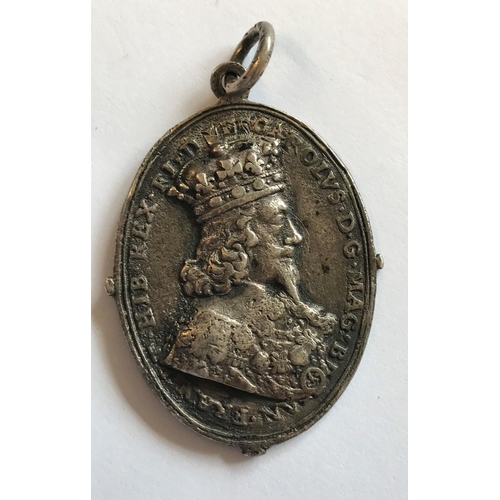 883 - A CHARLES I ROYALIST BADGE BY T. RAWLINS. Charles I and Henrietta Maria Royalist badge, Obv. Crowned... 