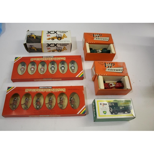 1424 - VARIOUS TOYS including 2 boxed VIP Raceways (Ferrari & BRM), boxed Britains military figures (7227 L... 