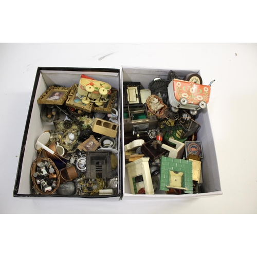 1462 - DOLLS HOUSE ACCESSORIES a large qty of items including pictures, frames, coal buckets, ornaments, ti... 