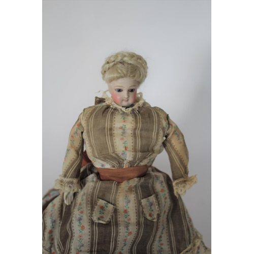 1509 - 19THC FRENCH FASHION DOLL HEAD the doll with a small bisque head with fixed blue glass eyes, with a ... 