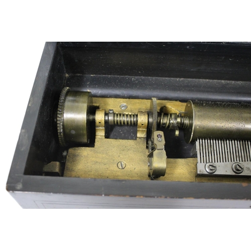 1532 - VICTORIAN MUSIC BOX - 6 AIRS a large musical box with a 9 1/2 inch cylinder, and with 2 levers on ei... 