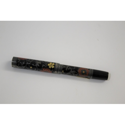 1559 - RARE NAMIKI FOUNTAIN PEN a silver and lacquered fountain pen with lever filler, the lid and barrel w... 