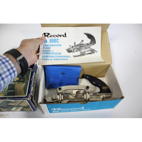 1579 - BOXED WOODWORKING PLANES including an unused boxed Stanley 71 Router Plane, a boxed Stanley 78 Duple... 