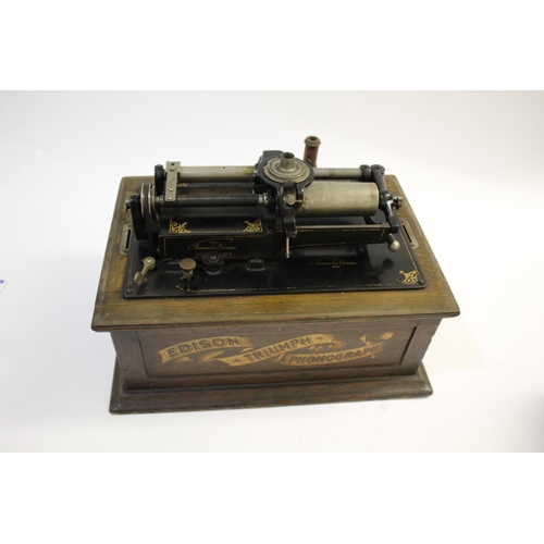 1622 - EDISON TRIUMPH PHONOGRAPH a large phonograph in an oak case, the plaque with Serial Number 38139 and... 