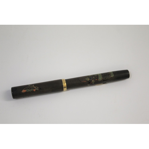 1630 - RARE NAMIKI FOUNTAIN PEN - GOLD BAND a rare lacquered fountain pen designed with Butterflies and flo... 