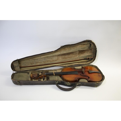 1643 - ANTIQUE VIOLIN - AFTER GASPARD DIUFFO a 19thc German violin with a spurious label for Gaspard Diuffo... 