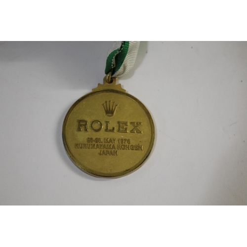 1678 - ROLEX JAPANESE HANG GLIDING MEDALLION - 1978 a presentation gilt metal medallion for the Hang Glidin... 