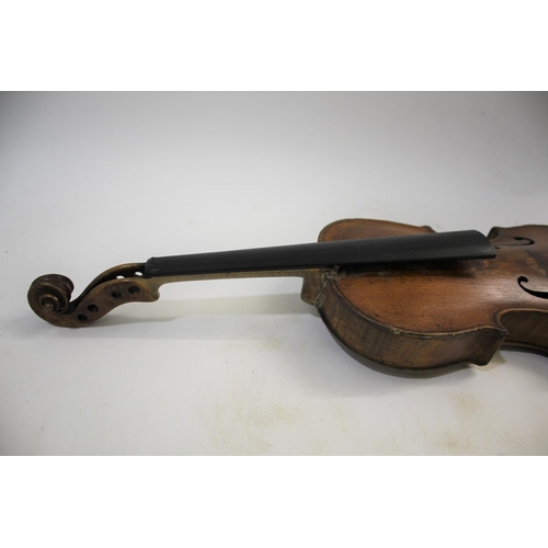 1693 - ANTIQUE VIOLIN - AFTER JOHN BARRETT probably a late 19thc German violin with a one piece satinwood b... 