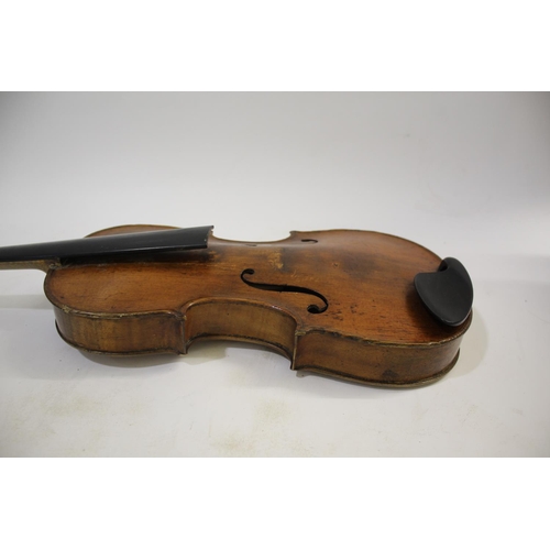 1693 - ANTIQUE VIOLIN - AFTER JOHN BARRETT probably a late 19thc German violin with a one piece satinwood b... 