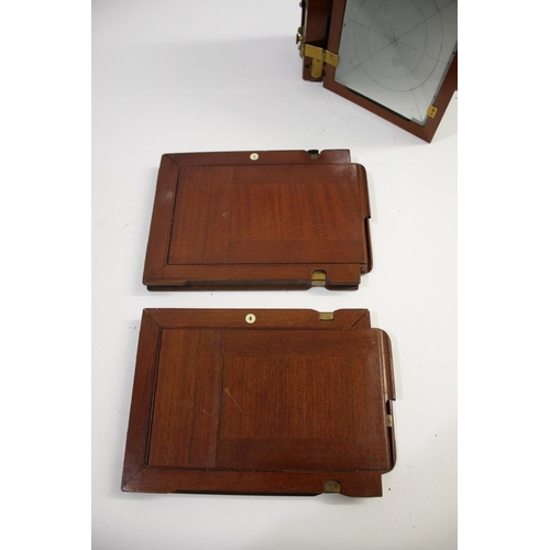 1702 - SANDERSON PLATE CAMERA a mahogany plate camera with a Beck Symmetrical Lens (leather cap with paper ... 