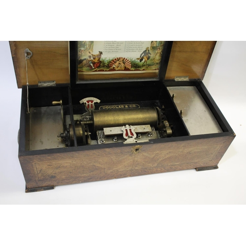 1709 - LARGE VICTORIAN MUSIC BOX - 20 AIR the large musical box with a 20 air movement, with start/stop and... 