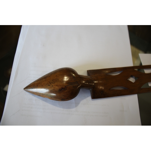 1651 - 19THC WELSH TREEN LOVE SPOON early 19thc, the fruitwood spoon with a rectangular handle, with a hear... 