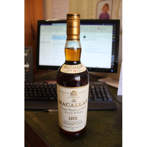 1724 - WHISKY: The Macallan, Single Highland Malt Scotch Whisky, 18 years old, distilled 1972, bottled 1990... 