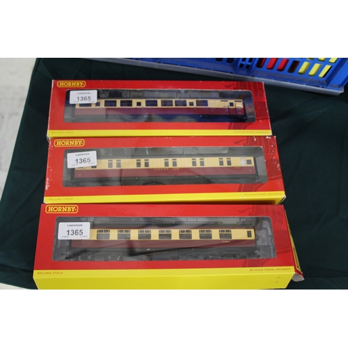 1365 - HORNBY BOXED COACHES 11 boxed coaches including 4 BR (Ex Lms) coaches carmine/cream, and 7 BR (Ex LN... 