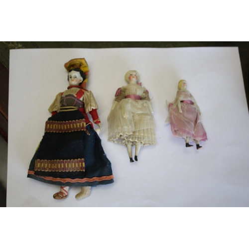 1511 - COLLECTION OF MINIATURE DOLLS a collection of miniature dolls including bisque head, parian, and chi... 