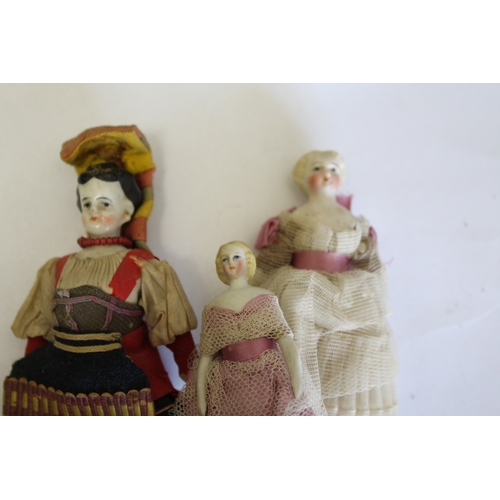 1511 - COLLECTION OF MINIATURE DOLLS a collection of miniature dolls including bisque head, parian, and chi... 