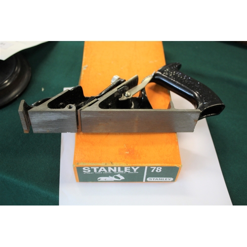 1579 - BOXED WOODWORKING PLANES including an unused boxed Stanley 71 Router Plane, a boxed Stanley 78 Duple... 