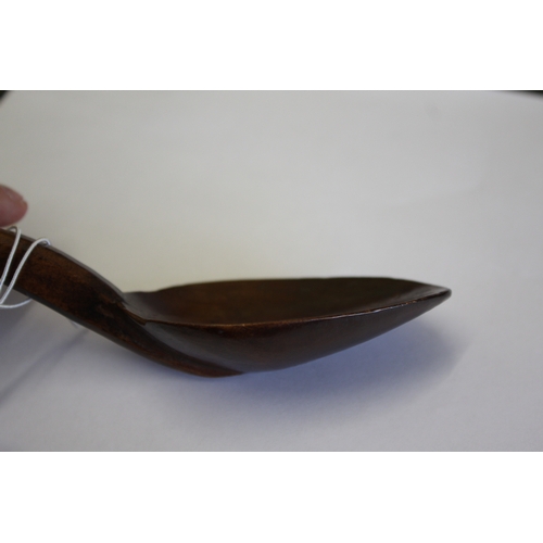 1650 - 19THC WELSH TREEN LOVE SPOON - 1822 the fruitwood spoon with the initials E R and the date 1822, the... 