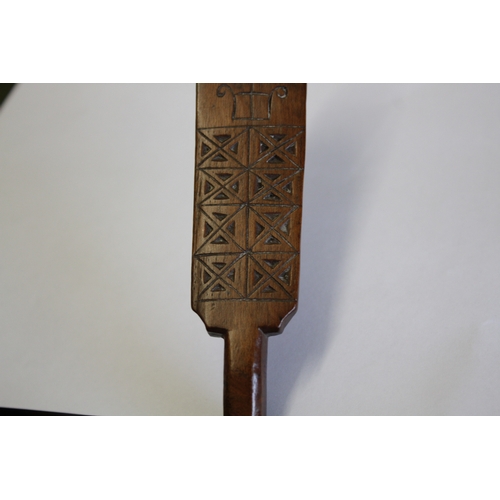 1650 - 19THC WELSH TREEN LOVE SPOON - 1822 the fruitwood spoon with the initials E R and the date 1822, the... 