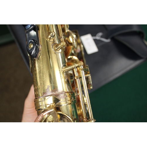 1698 - ALTO SAXOPHONE - BUFFET CRAMPON a Evette Buffet Crampon alto saxophone, with a mouthpiece and access... 