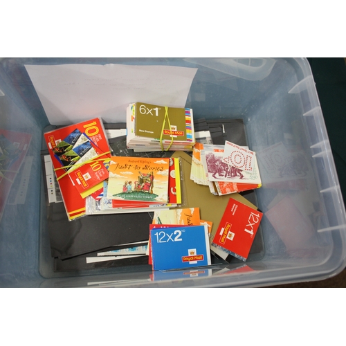 1313 - STAMP SETS & BOOKLETS a mixed lot including a Royal Mail Prestige Stamp Album with stamp booklets (T... 