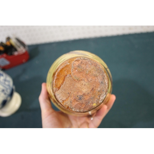 1368A - WHIELDON STYLE CREAMWARE BUTTER BOAT late 18th century, with brown sponged decoration, length 12cm; ... 