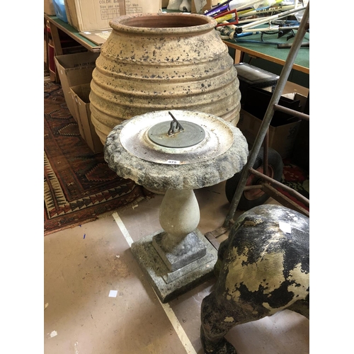 975 - Stone Bird Bath