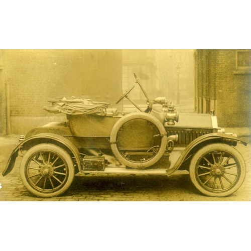 697 - Bedford Buick - Buick.  Dating from 1903, a good 50-year selection of both small vehicles and large ... 