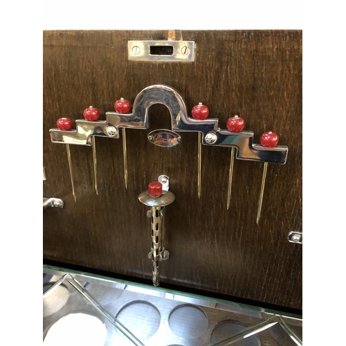 246 - Aw-Lyn 1940's Cocktail Cabinet