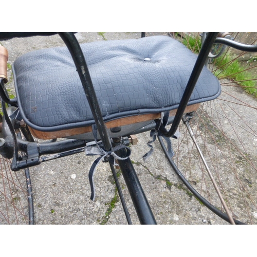 532 - A c1882 Coventry Machinists Co., 'Cheylesmore Club' Tricycle.  An open-fronted, rear-steering tricyc... 