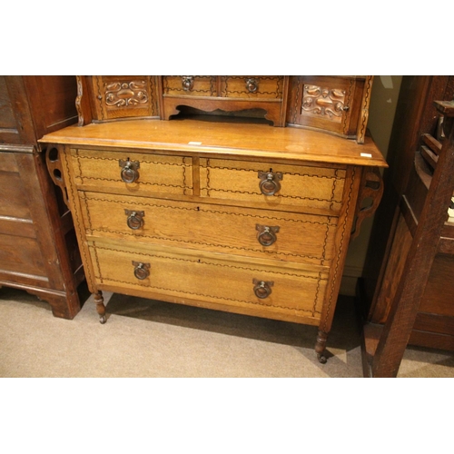 1027 - ARTS & CRAFTS WARDROBE & DRESSING TABLE in the manner of Shapland & Petter, both items made in oak w... 