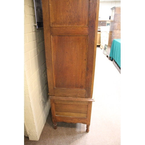 1027 - ARTS & CRAFTS WARDROBE & DRESSING TABLE in the manner of Shapland & Petter, both items made in oak w... 