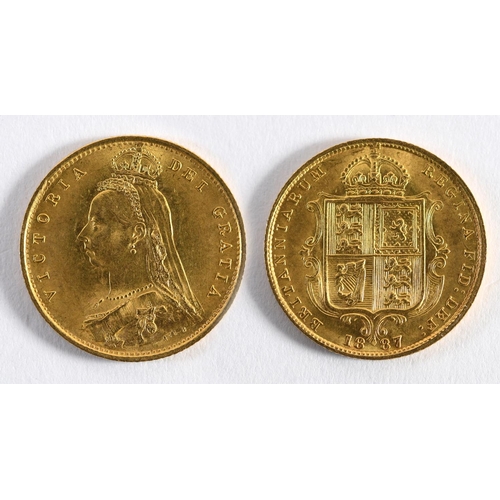 1159 - A QUEEN VICTORIA HALF SOVEREIGN. A Queen Victoria half sovereign dated 1887, jubillee bust l, shield... 