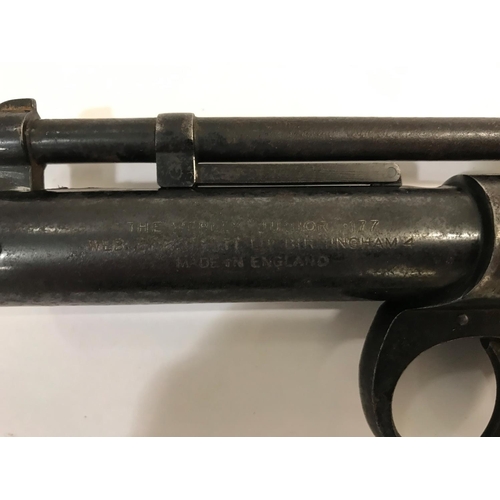 349 - A WEBLEY JUNIOR AIR PISTOL. A Webley Junior .177 Series 2 first pattern air pistol marked to the sid... 