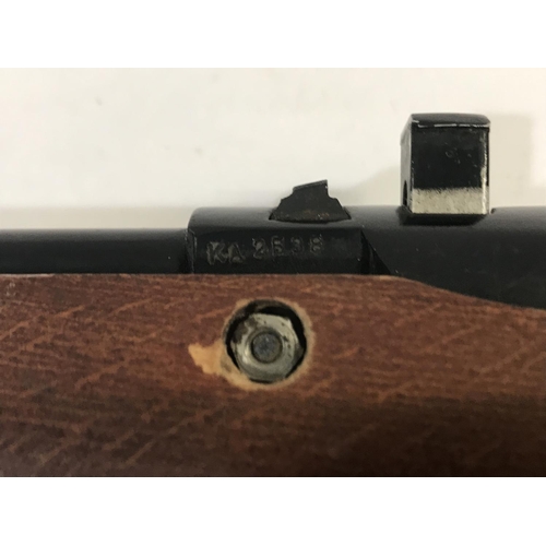 357 - A B.S.A. MERLIN MARK 2 AIR RIFLE. A .177 Merlin Mark 2 numbered KA2538. Lacking spring and trigger m... 