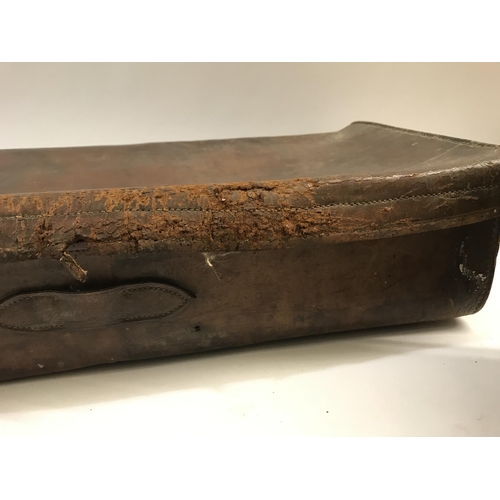 381 - A LARGE LEATHER GUN CASE. A leather gun case, marked 'Lt. Col. J.K. Gordon R.A.' interior lacking, 1... 