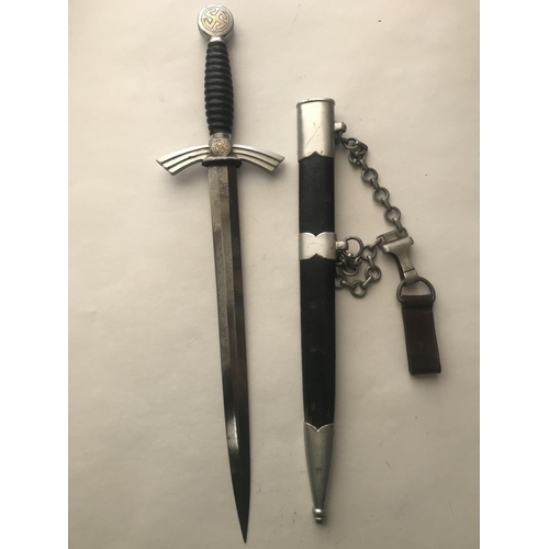 489 - A FIRST PATTERN LUFTWAFFE DAGGER AND SCABBARD BY EICKHORN. The 31cm pointed blade marked 'Original E... 